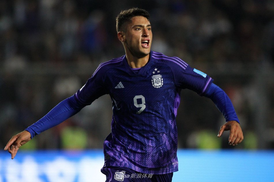 11个篮板 11个篮板