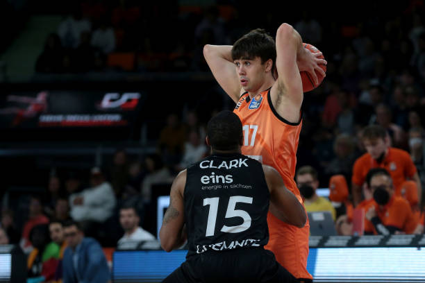 对一支重建 对一支重建