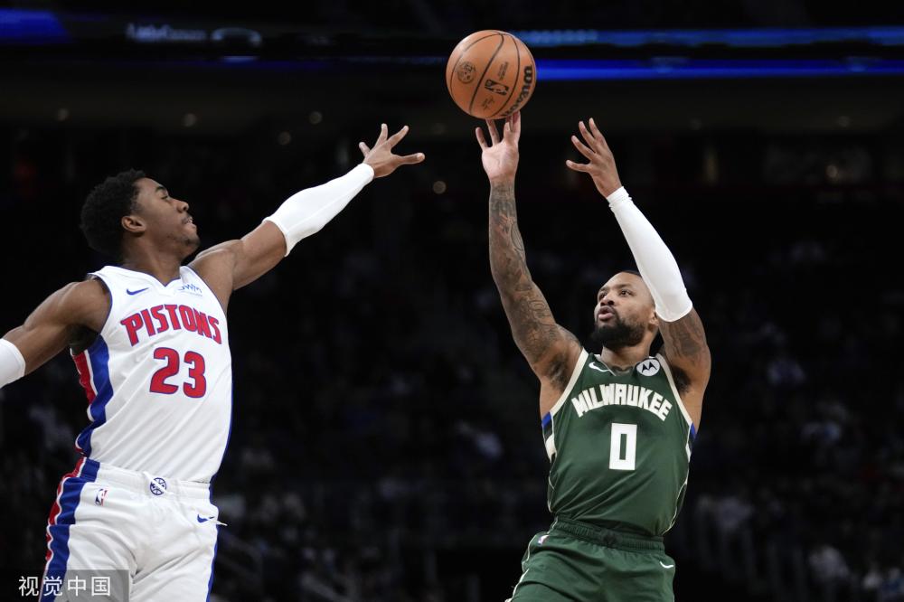 体与球迷互 体与球迷互