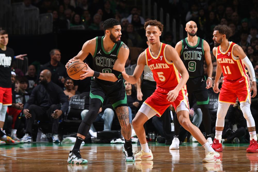 7名球员经 7名球员经